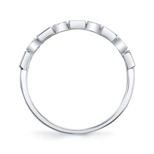 Load image into Gallery viewer, ROUND AND EMERALD CUT DIAMOND BAND