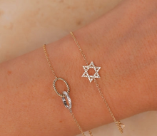 Load image into Gallery viewer, STAR OF DAVID DIAMOND BRACELET