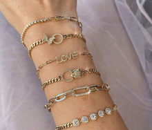 Load image into Gallery viewer, DIAMOND PAPER CLIP LINK BRACELET