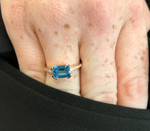 Load image into Gallery viewer, BLUE TOPAZ EMERALD CUT PAVE RING