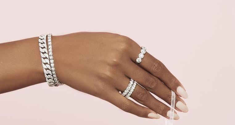 White gold Fiorever Bracelet White with 2.7 ct Diamonds | Bulgari Official  Store